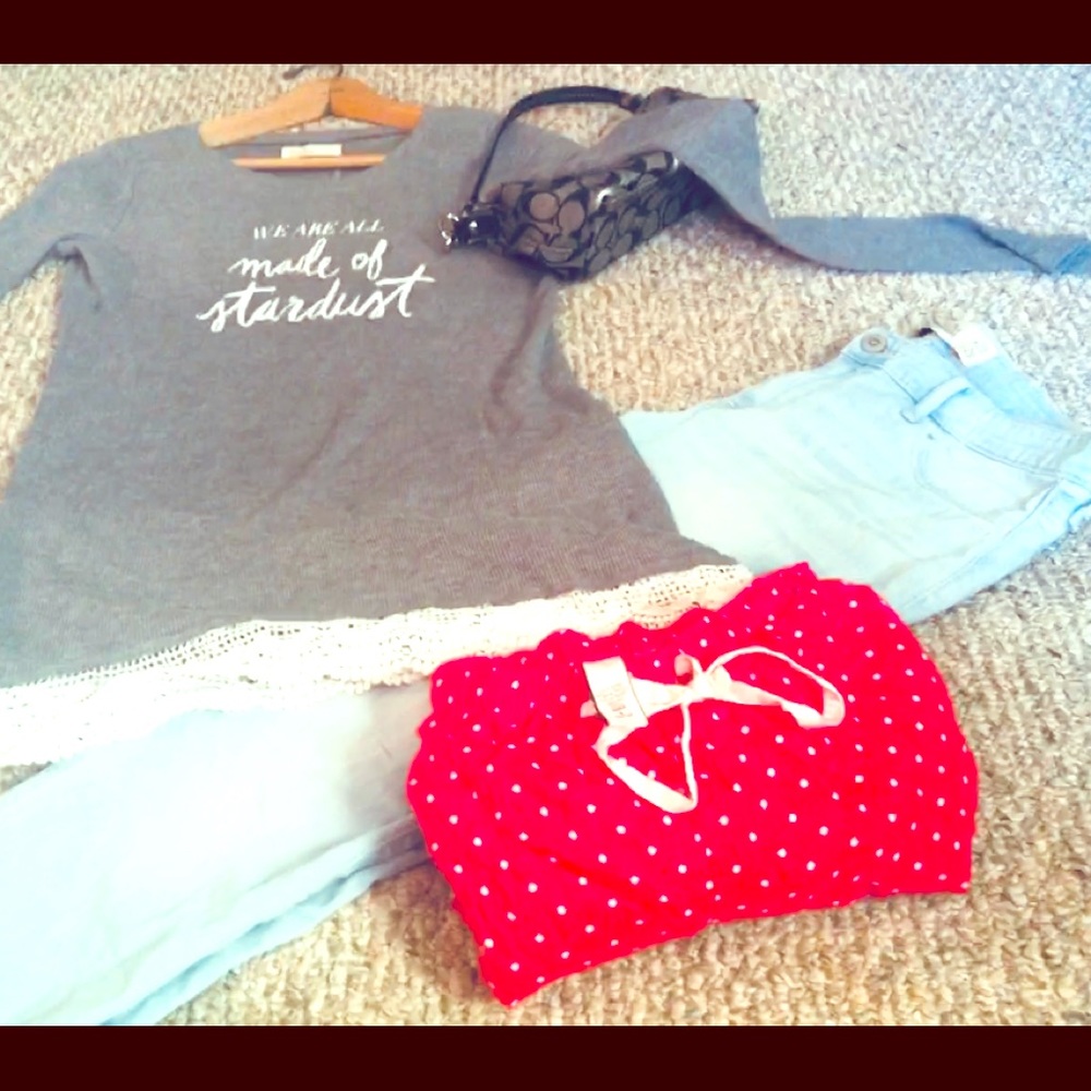 New Abercrombie lot free V.S. joggers